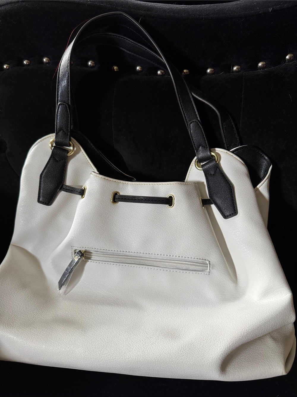 Liz Claiborne Classic White and Black Tote Handbag with Tassel Accent - Picture 2 of 5
